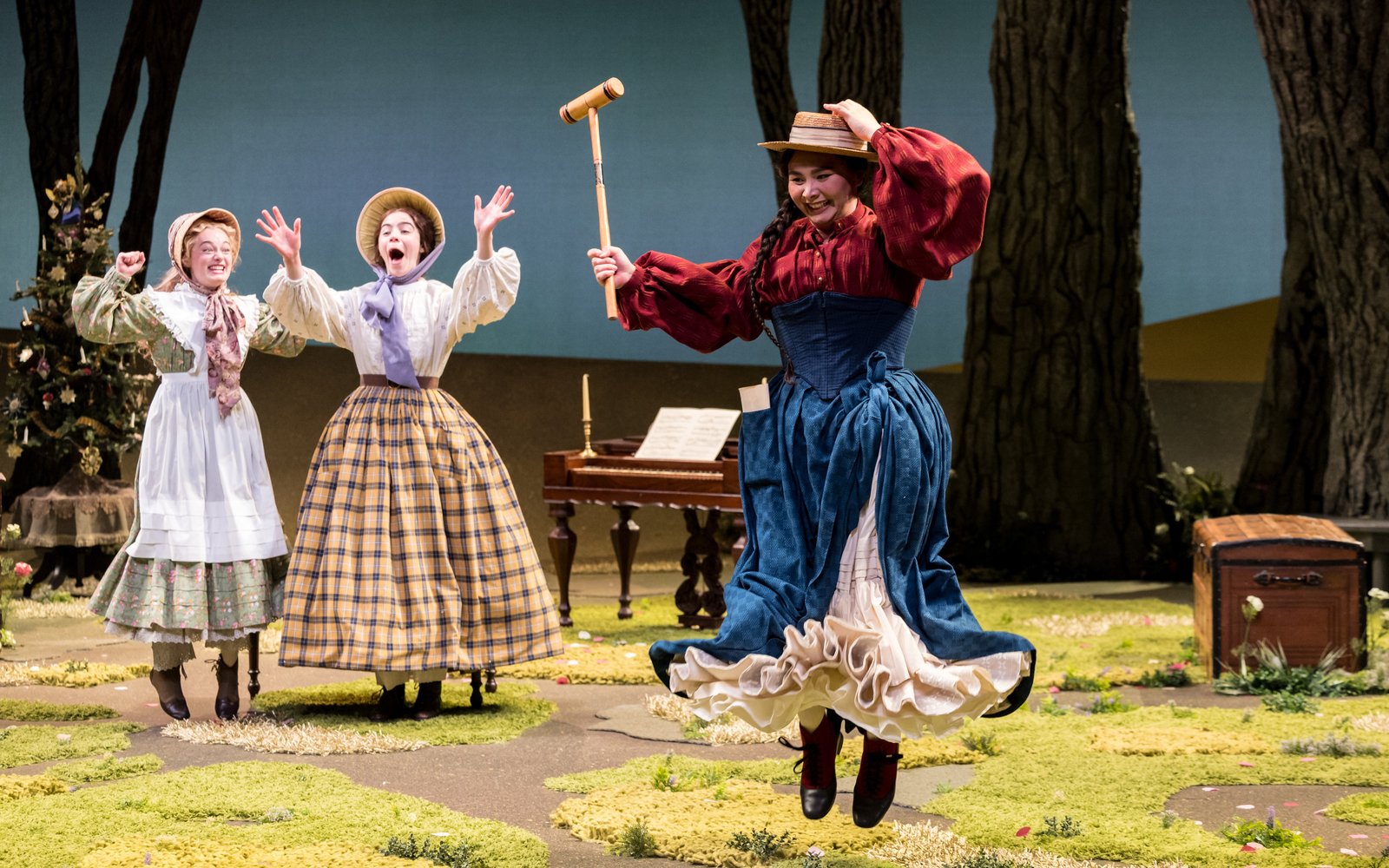Audrey Parker, May Heinecke and Isabella Star LaBlanc (Dan Norman)