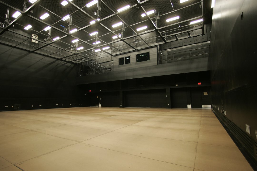 Dowling Studio Empty