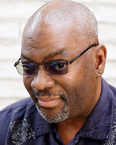 A headshot of Edward E Haynes Jr.